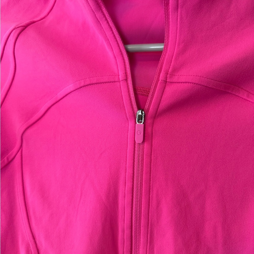 Lululemon Nulu Cropped Define Jacket Sonic Pink - Picture 2 of 4